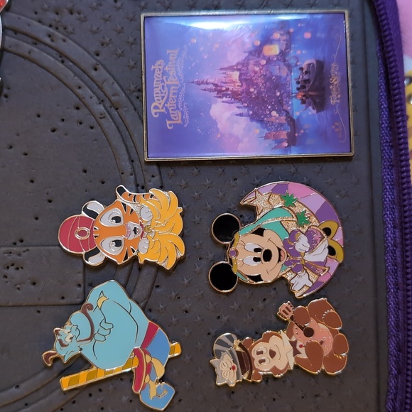 disneyland Other - Bundle Of (5) Tokyo Disneyland Japan Exclusive Disney Pins